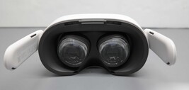 Meta Oculus Quest 3S 256GB VR Headset Only - White image 6