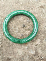 Emerald Green Jade Jadeite Vintage Carved Natural bangle Bracelet 51 grams - £284.06 GBP