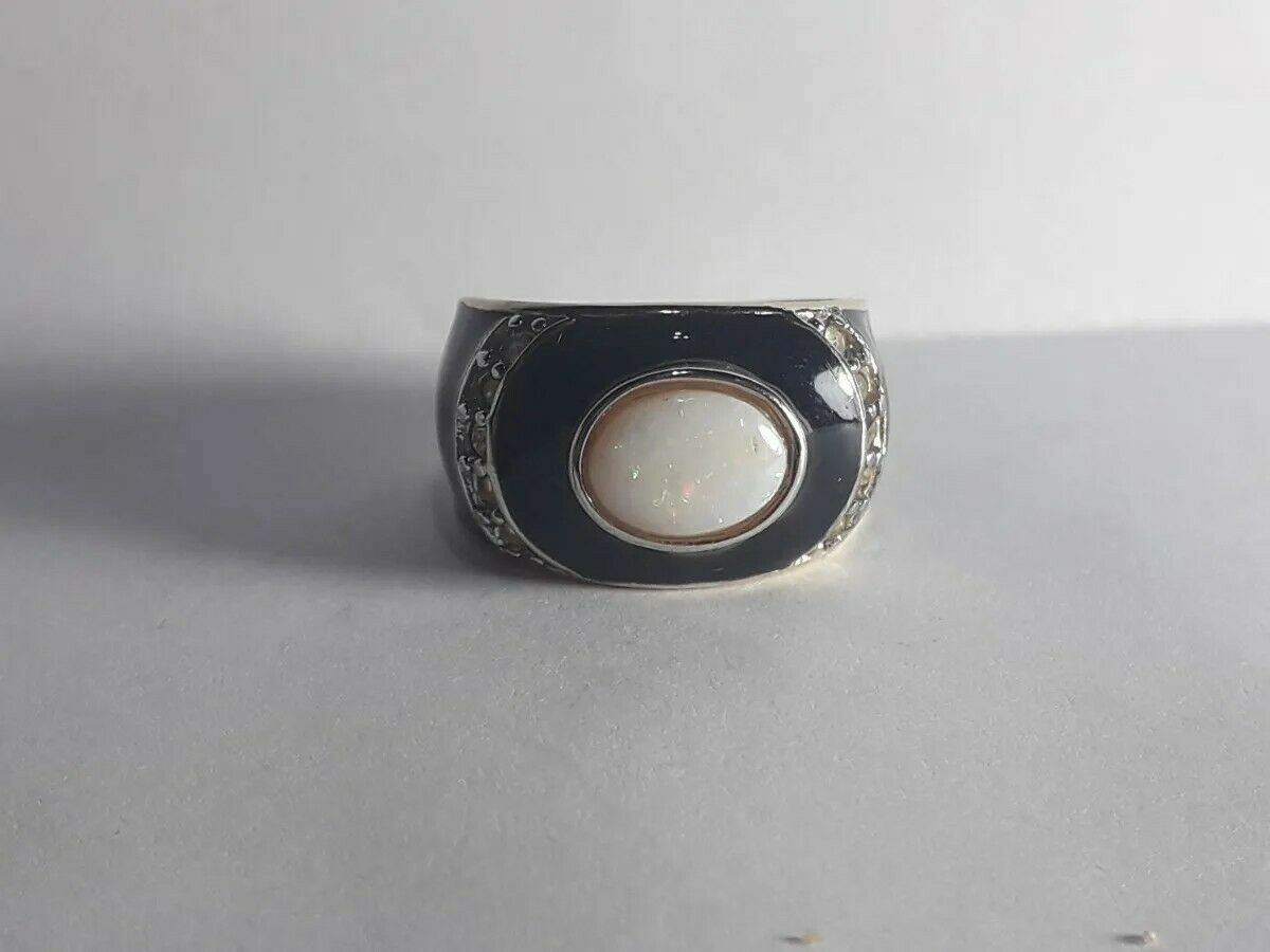 BRUMA PARIS  vintage ladie Ring  (Canada) - $34.31