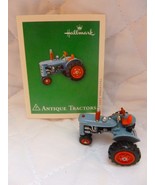 HALLMARK 2003 ANTIQUE TRACTORS , 7th series Miniature Christmas Ornament... - $388.58 MXN