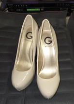 G By Guess Beige Patent Leather Heels | Size 6.5M - $454.48 MXN