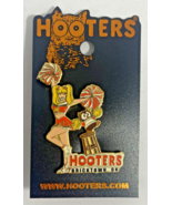 BRICKTOWN, OK Sexy HOOTERS Cheerleader Girl Pom Poms with Hootie Lapel Pin - £13.87 GBP