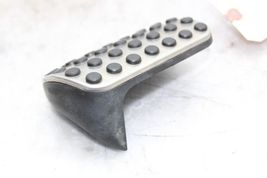 12-15 MERCEDES-BENZ E350 Brake Pedal Cover F498 image 4