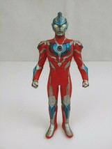 2013 Ultraman Ginga Ultra Hero Series 5.5 in Vinyl figure bandai japan - $165.90 MXN