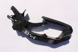 2006-2009 MERCEDES CLS550 W219 CLS500 GAS ACCELERATOR PEDAL R2518 image 3