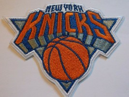 New York Knicks Embroidered PATCH~3 1/2 x 2 3/4~Iron Sew On~NBA~Ships FREE - $90.40 MXN