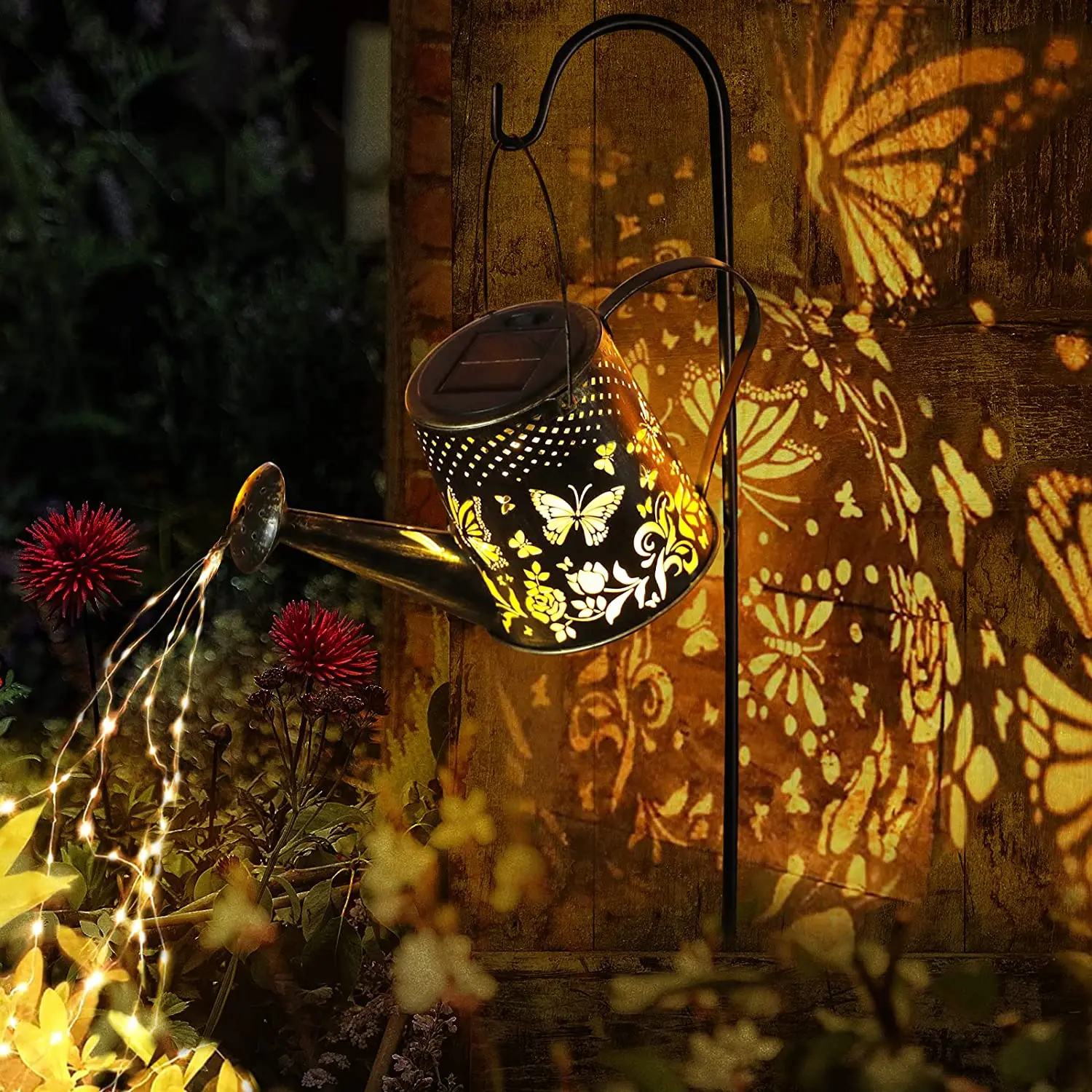 Game Fun Play Toys LED Solar Lamp Wrought Iron Hollow Watering Can Projector Lig - £38.36 GBP
