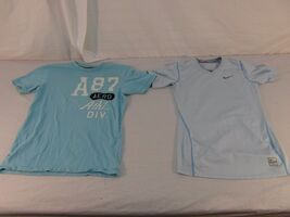 (2) Adult Women&#39;s Shirts Nike &amp; Aeropostale Light Blue Athletic Shirts 3... - €11,74 EUR