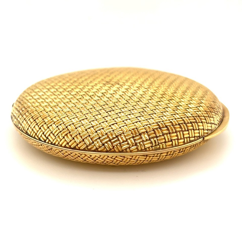 Van Cleef & Arpels Vintage 18k Yellow Gold Basketweave Compact Mirror Item image 5