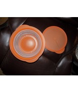 Tupperware Flat Out 4 Cup 950ml Collapsible Plastic Bowl Lid Orange 5453A-2 - $25.90 CAD