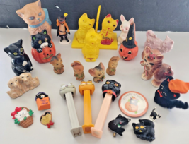 Vintage Black Cats Cats Critters  Huge Lot Pins figures  Candles Statues  - £39.95 GBP