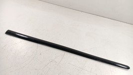 2007 Volkswagen Rabbit Door Molding Trim Strip Right Passenger Side Front  - £27.48 GBP