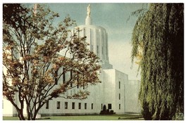 State Capitol Salem Oregon Union Oil Postcard - £7.72 GBP