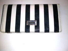 Kenneth Cole Reaction Womens Slim Bifold Wallet  Black and White Stripe - $12.00
