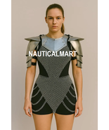 Lady Half Armor with Chainmail, Pauldrons With Gorget – Medieval Fantasy... - €170,40 EUR
