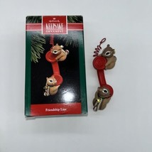 Vtg Hallmark Keepsake Ornament &quot;Friendship Line&quot;  1992 Cute Christmas Chipmunks - £10.46 GBP