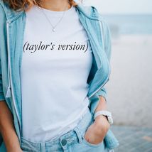 Taylor&#39;s Version - Swifty Unisex Tee - £19.54 GBP+