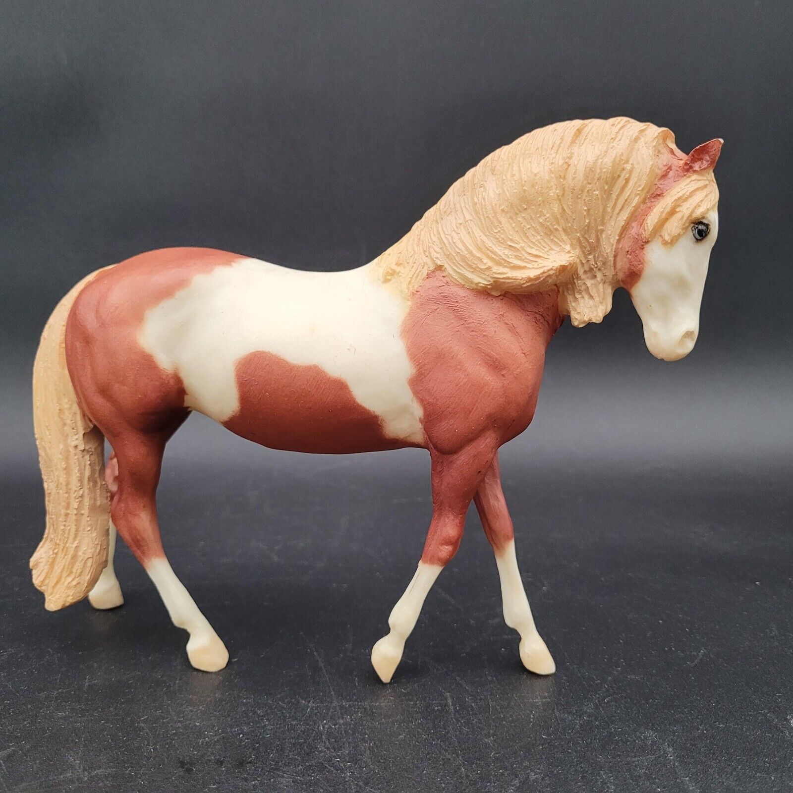 Breyers Rare Overo Paint Mare With Sliver Horse Mark On Her Belly - $17.32