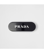 PRADA  Logo Hair Clip Black Gold Metal Italy with Box - €514,60 EUR PRADA  Logo Hair Clip Black Gold Metal Italy with Box - €514,60 EUR