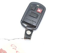 02-04 HYUNDAI SANTA FE KEY FOB Q3424 image 3