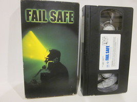 Fail Safe VHS Tape Movie Dan O&#39;Herlihy Walter Matthau, Frank Overton Henry Fonda - £3.89 GBP