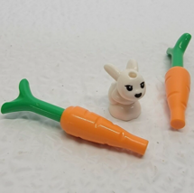 LEGO Bunny Rabbit White Minifigure Carrots Spring Easter - £6.12 GBP