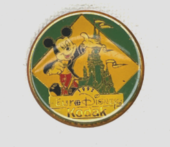 Disney 1992 Euro Disney Kodak Mickey Mouse In Front Of Castle Pin#1253 - £8.58 GBP