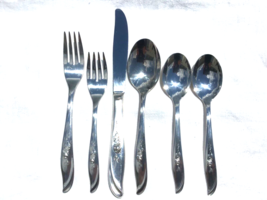 Supreme Silverplate Random Rose 1960 (8) 5 Piece Place Settings 50 Pieces - $107.18