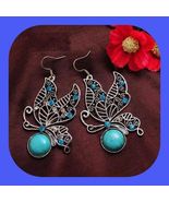 Brand New Gorgeous Turquoise Sparkle Rhinestone  Butterfly Earrings - $8.00