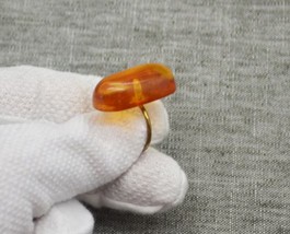 Beautiful vintage amber ring - £10.34 GBP