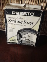 Presto Pressure Cooker Sealing Ring And Overpressure Plug - £17.91 GBP