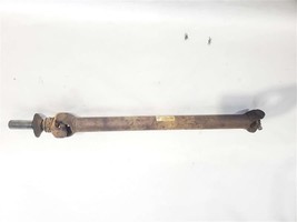 Front Drive Shaft 8.1L 4WD OEM 2002 03 04 05 2006 Chevrolet Avalanche 2500 - $89.10