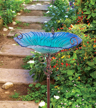 Outdoor Sturdy Deep 4-Prong Birdbath Feeder With Stake Bird Bath For Yar... - $58.99