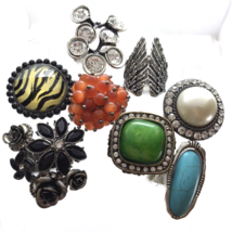 Vintage to Mod Stretch ring lot 8 Pieces Y2K Statement Rhinestone Crystal Bling - £18.98 GBP
