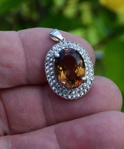 Topaz Pendant, Stone 15.1cwt. Independent  Master Valuer Appraised: $760 - £263.73 GBP