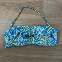 Vineyard Vines Geo Whale Tail Ruffle Bikini Top Medium - $24.99