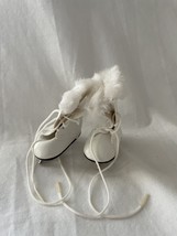 White Ice Skates w/Fur Shoes -e000 - $3.17