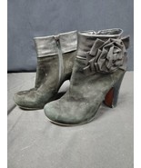 Chie Mahara Black Suede Flower Bootie Boots Shoes Leather Trim Size 38/ 7 - €68,43 EUR
