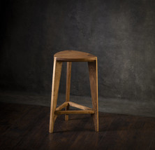 Walnut wood bar stool - Three-legged stool - Flat seat - Counter stool - Bar sto - £391.68 GBP