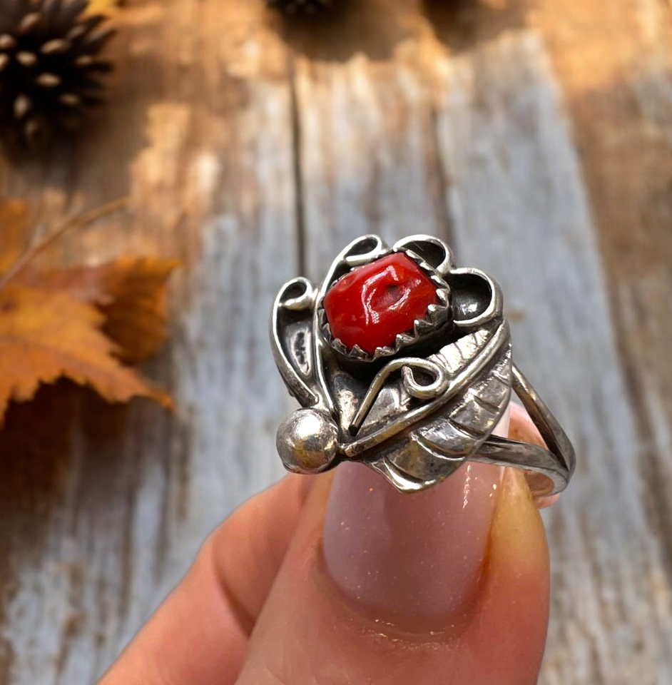 Vintage Sterling Silver 925 Ring with Natural Red Coral Gemstone Size 7 ... - $102.60
