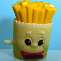 Vintage 1991 McDonald&#39;s French Fries Wind-Up Toy (2.5x2&quot;)! Retro Happy M... - $270.28 MXN