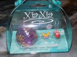 Xia-Xia Purple W/Design Collectible Shell W/2 Little Friends (PIG) NEW - $16.20