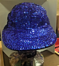 Sequin Baseball cap hat blue - $595.61 MXN