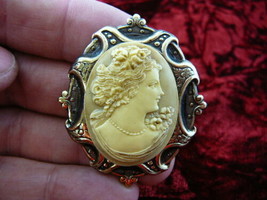 (CM68-11) Roses In Hair Lady Tan Cameo Pin Pendant Jewelry Necklace - £25.40 GBP