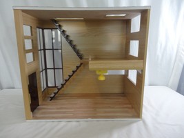 Miniature Dollhouse Lori Dollhouse - £56.20 GBP