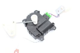 04-11 MAZDA RX-8 HVAC VENT FLAP ACTUATOR Q8761 image 2