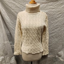 Vintage Made in Italy of Benneton Women&#39;s White Turtleneck Sweater - £46.70 GBP