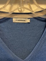 J. Lindberg Men’s XL Blue Merino Wool V-neck Long Sleeve Pullover Sweater - £23.34 GBP
