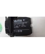 Klocknor Moeller IEC 947/EN 60947/VDC 0660 Contact Block - $56.65