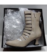 Ellie Shoes 253-AVA 2.5 Inch Heel Victorian Ankle Boot - $1,200.17 MXN